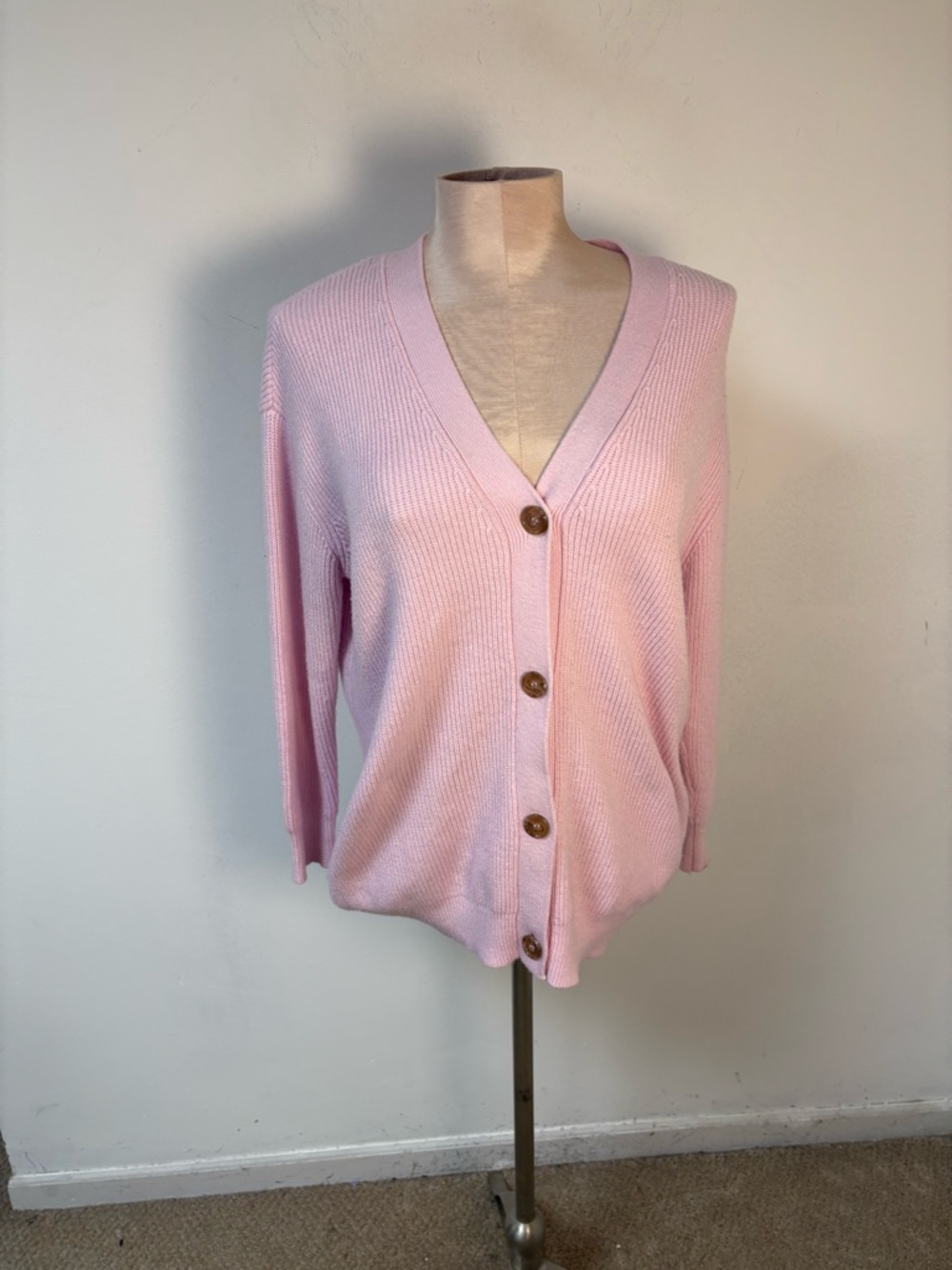 Tahari Pink V-Neck Button Front Women's Cardigan Sweater XS